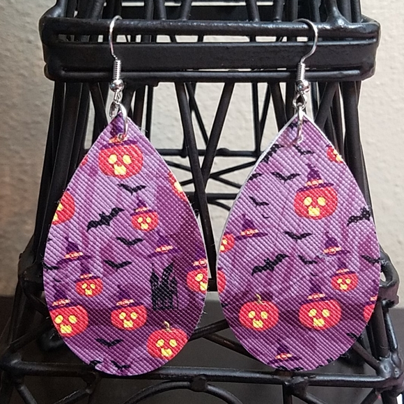 Jewelry - Handmade Faux Leather Witch Pumpkin Earrings